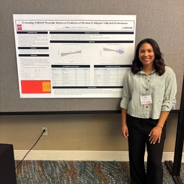 Image_Student presenting research